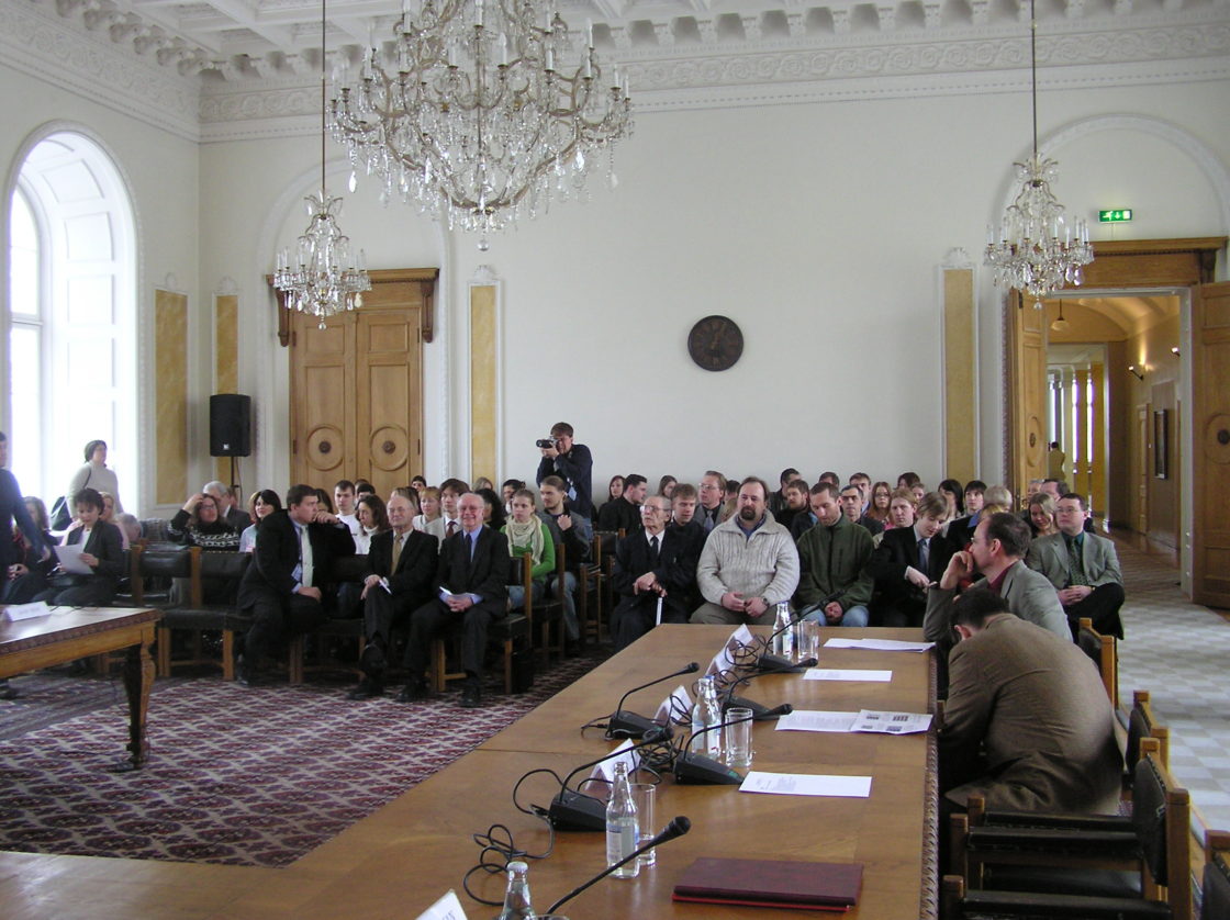 Riigikogu väliskomisjoni avalik istung teemal "Eesti ja Venemaa piirilepingud"